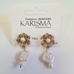 Orecchini a Perno Acciaio Dorato Fiore Filigrana Madreperla karismashop