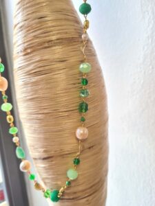 Collana Lunga Pietra Dura Agata Verde Perle di Fiume Particolare karismashop